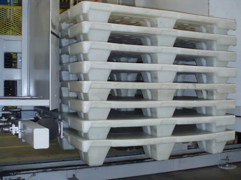 stack of web-offset heavy-duty Jeco plastic pallets